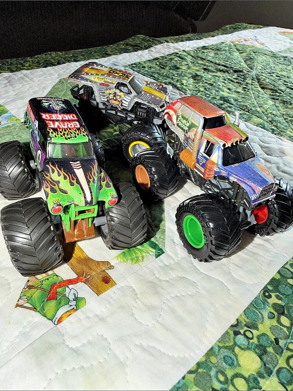 Spin Master Monster Jam Official Monster Truck Die-Cast Vehicle (Bundle of 3)